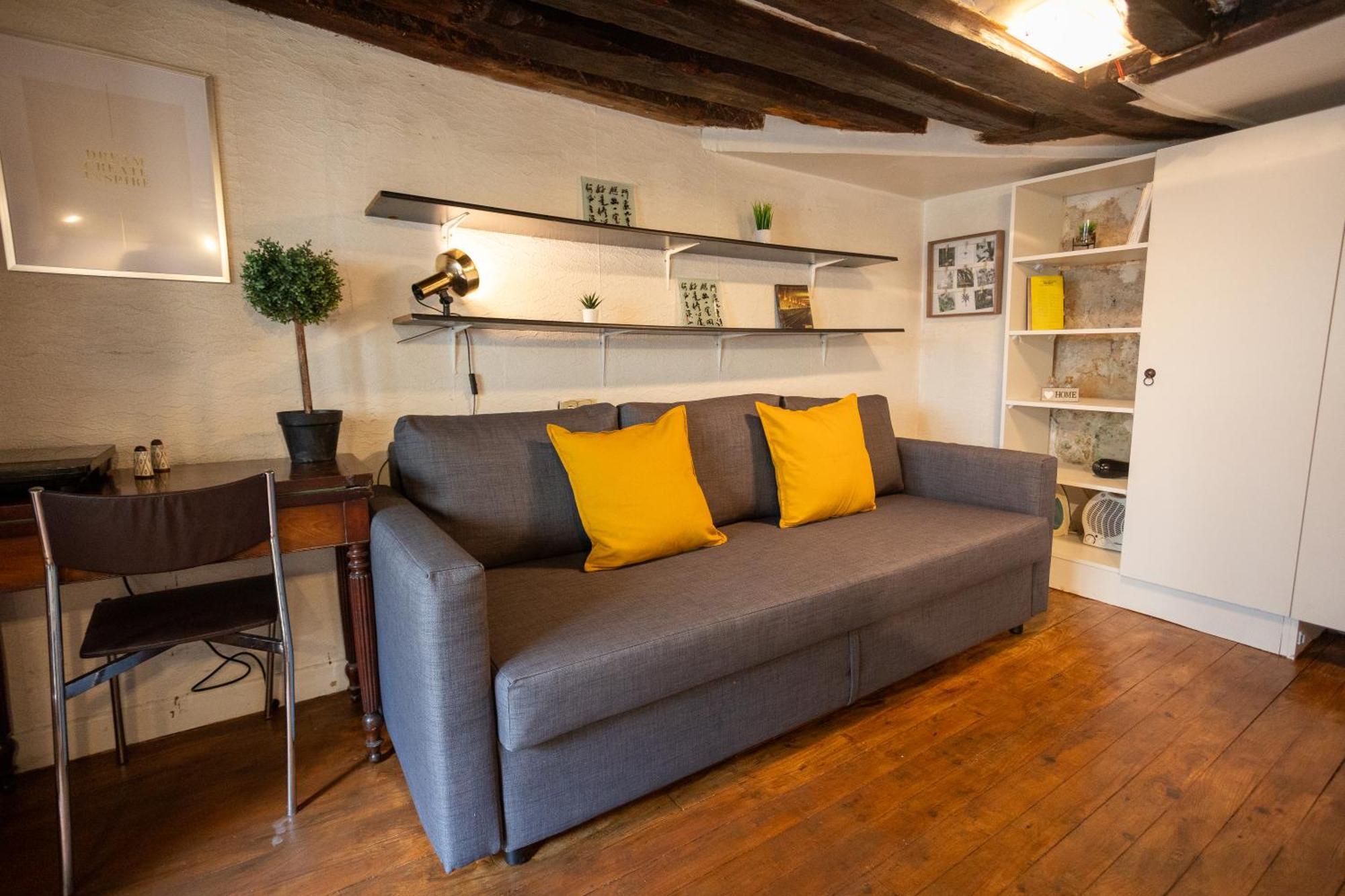 Studio Cosy Romantique En Plein Coeur De Paris Apartment Exterior photo